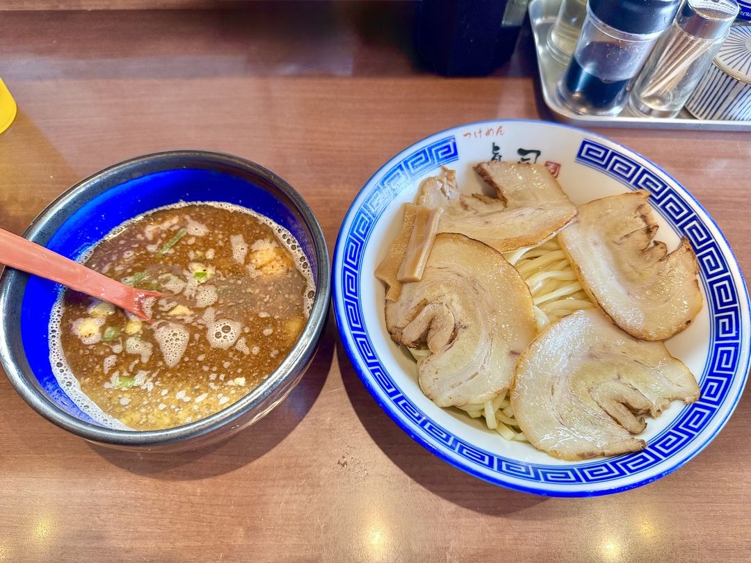 【三郷市食べ歩きブログ】三郷市の人気つけめん!魚介と豚骨の旨みが凝縮!三郷市高州1丁目「つけめん眞司」で至福の一杯を。