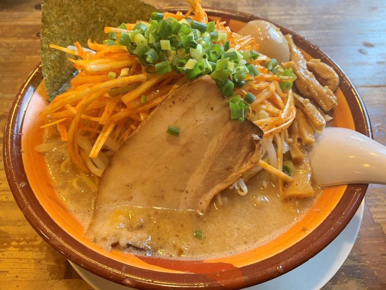 【流山市食べ歩きブログ】流山市野々下にある「東京豚骨拉麺ばんから 柏豊四季店」へ
