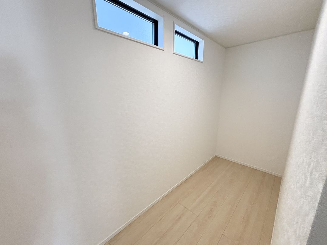 パントリー 三郷市戸ケ崎5丁目新築戸建