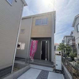 三郷市鷹野1丁目新築戸建全2棟 4LDK 土地約53坪 駐車場2台 八木郷小学区 三郷市鷹野1丁目新築戸建全2棟