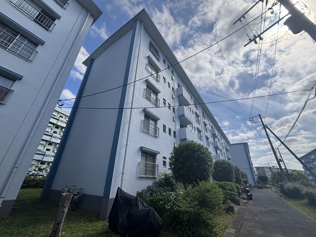 外観 みさと団地12街区2号棟 5階