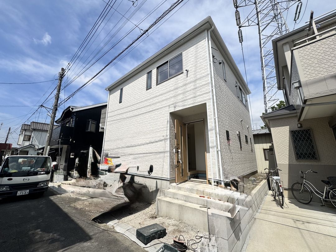 三郷市戸ケ崎１丁目新築戸建