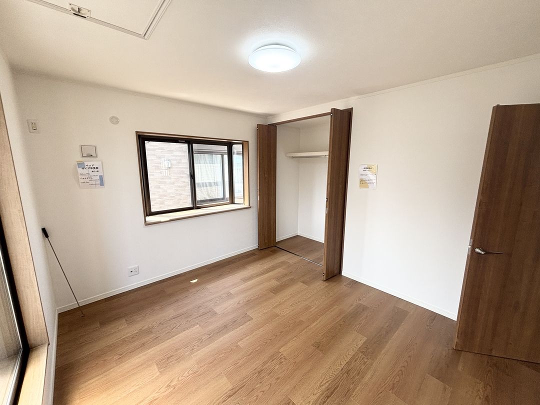 洋室1約7帖 三郷市彦成1丁目中古戸建